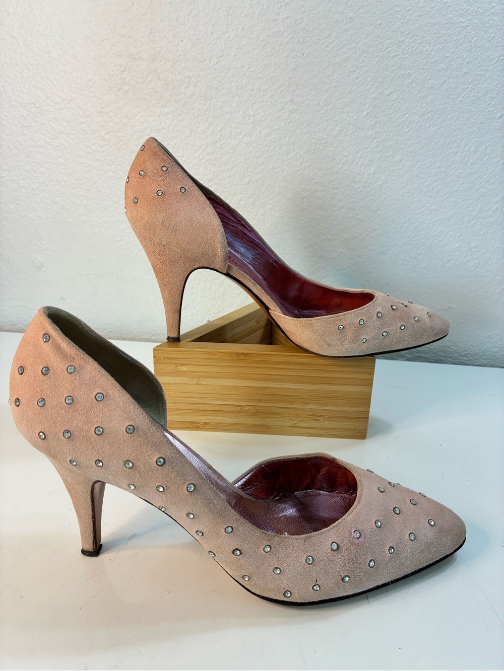 Garolini 10M Women’s Suede Pointed Toe Slip-On Rhinestone Pink Pumps Italy READ
